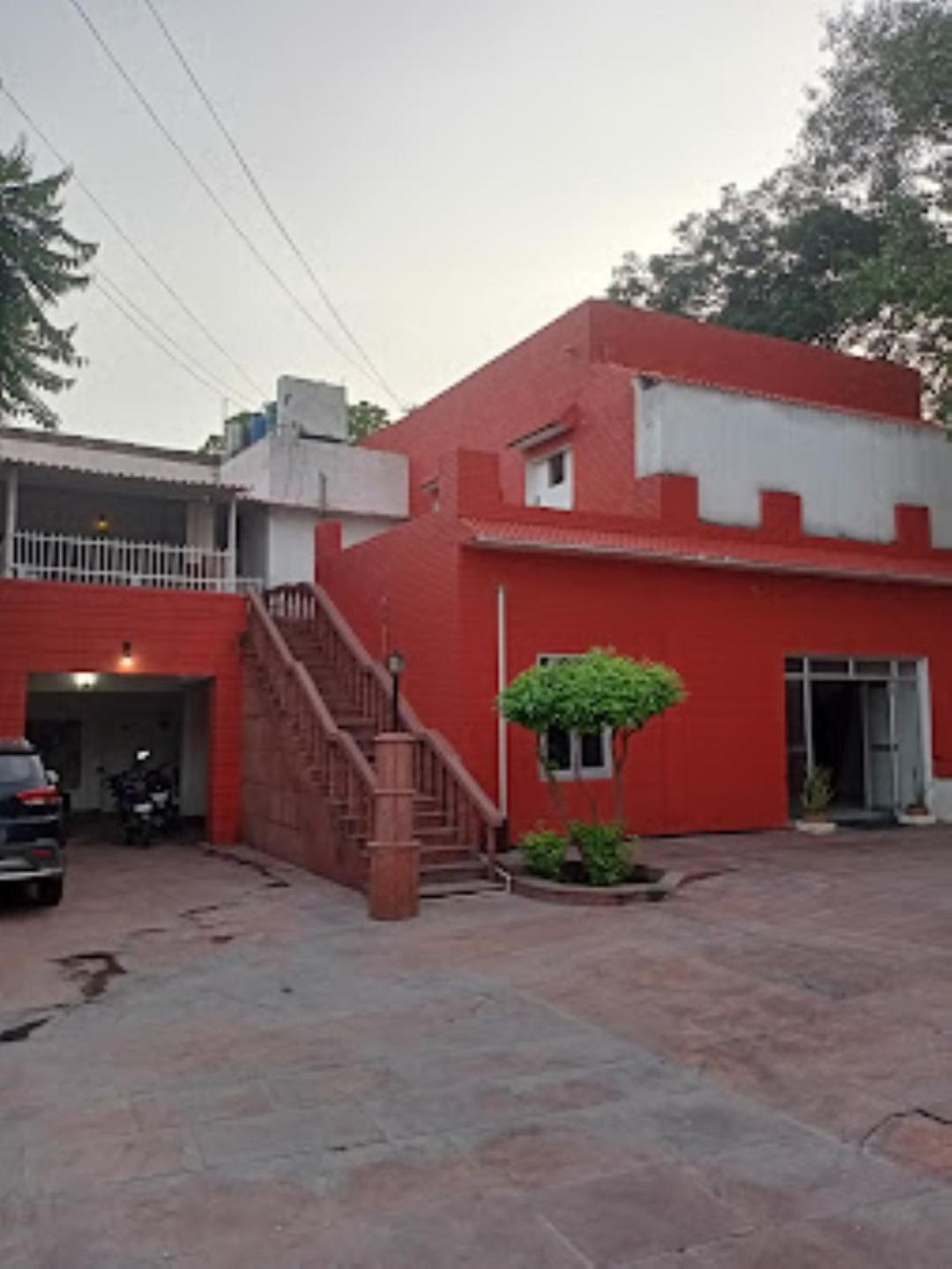 Prince Tourist Lodge,Fatehpur Sikri Exterior photo